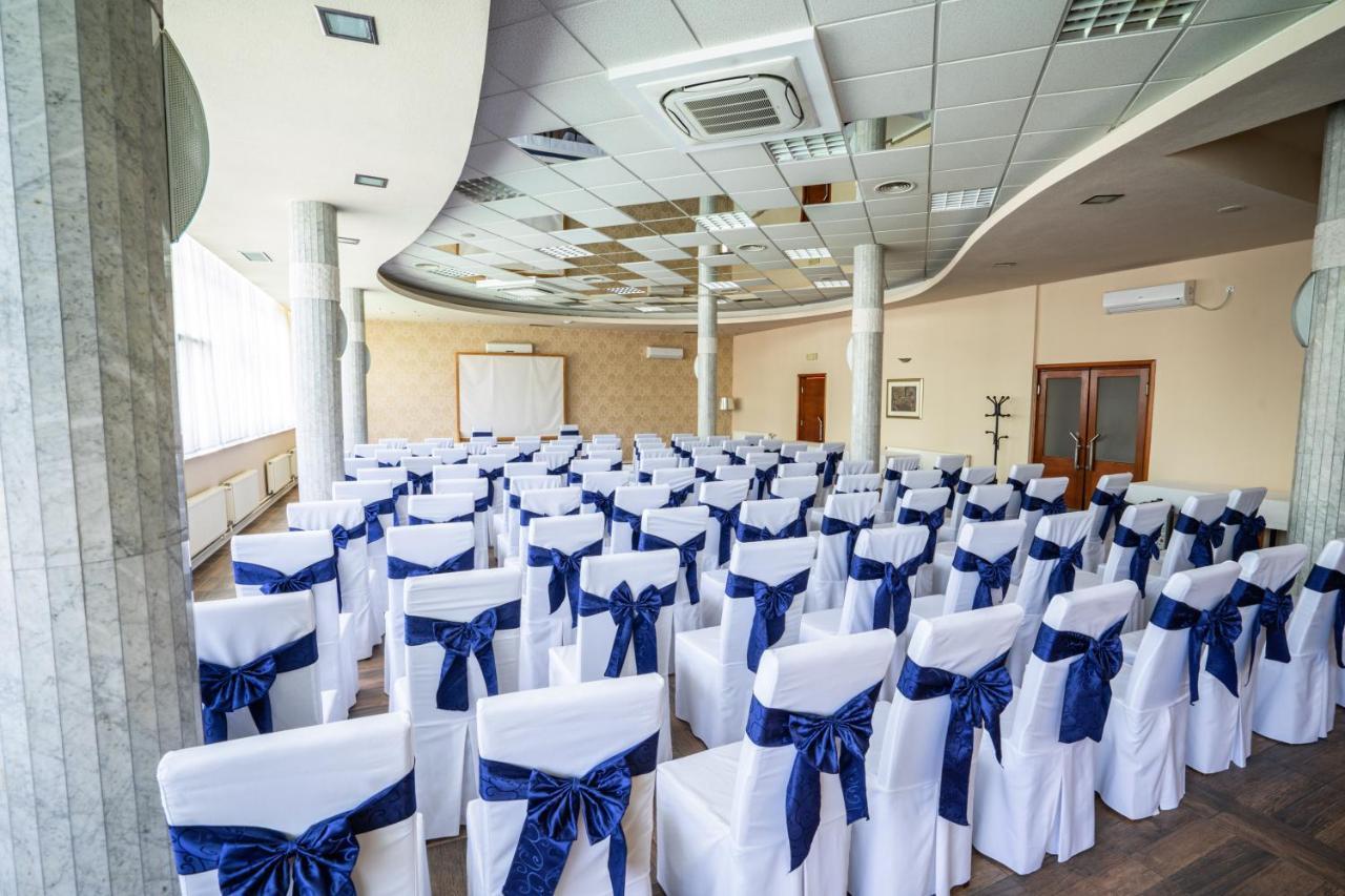 Park Hotel Bihać Esterno foto
