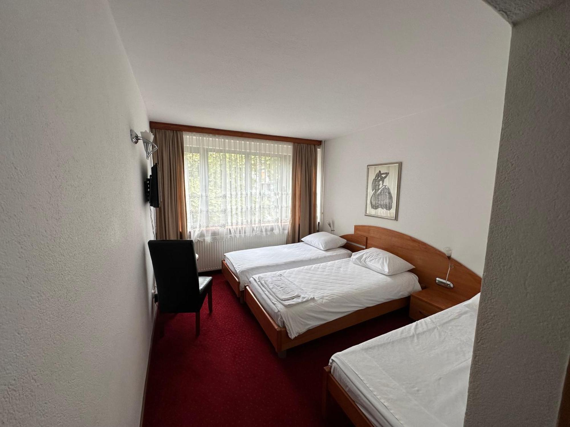 Park Hotel Bihać Esterno foto