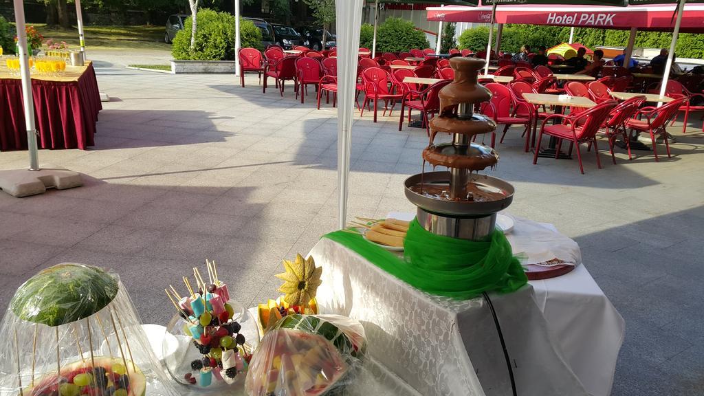 Park Hotel Bihać Esterno foto
