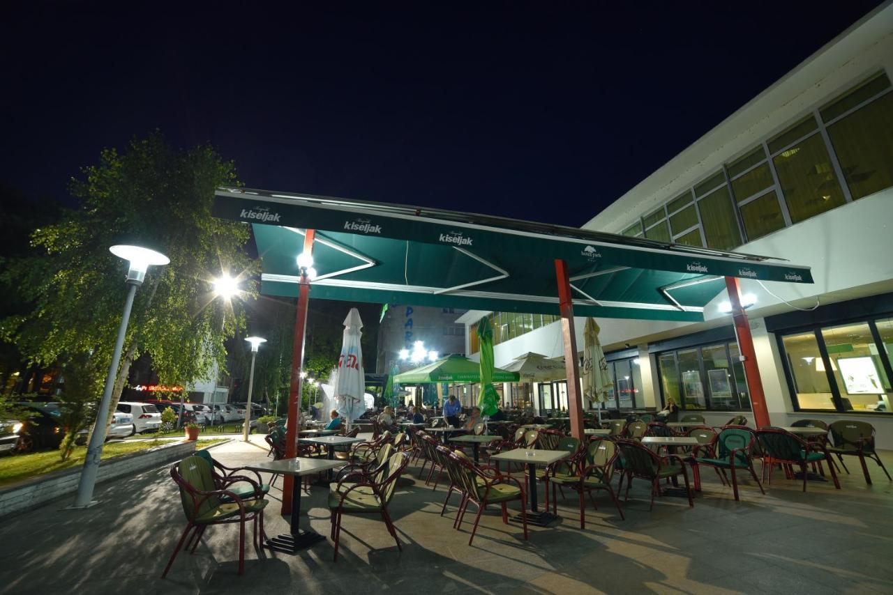 Park Hotel Bihać Esterno foto